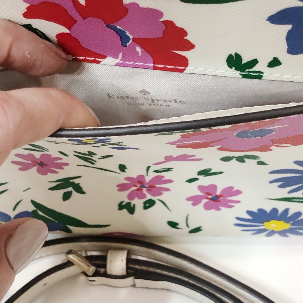 Kate Spade Women's Handbag - Picture 9 of 15
